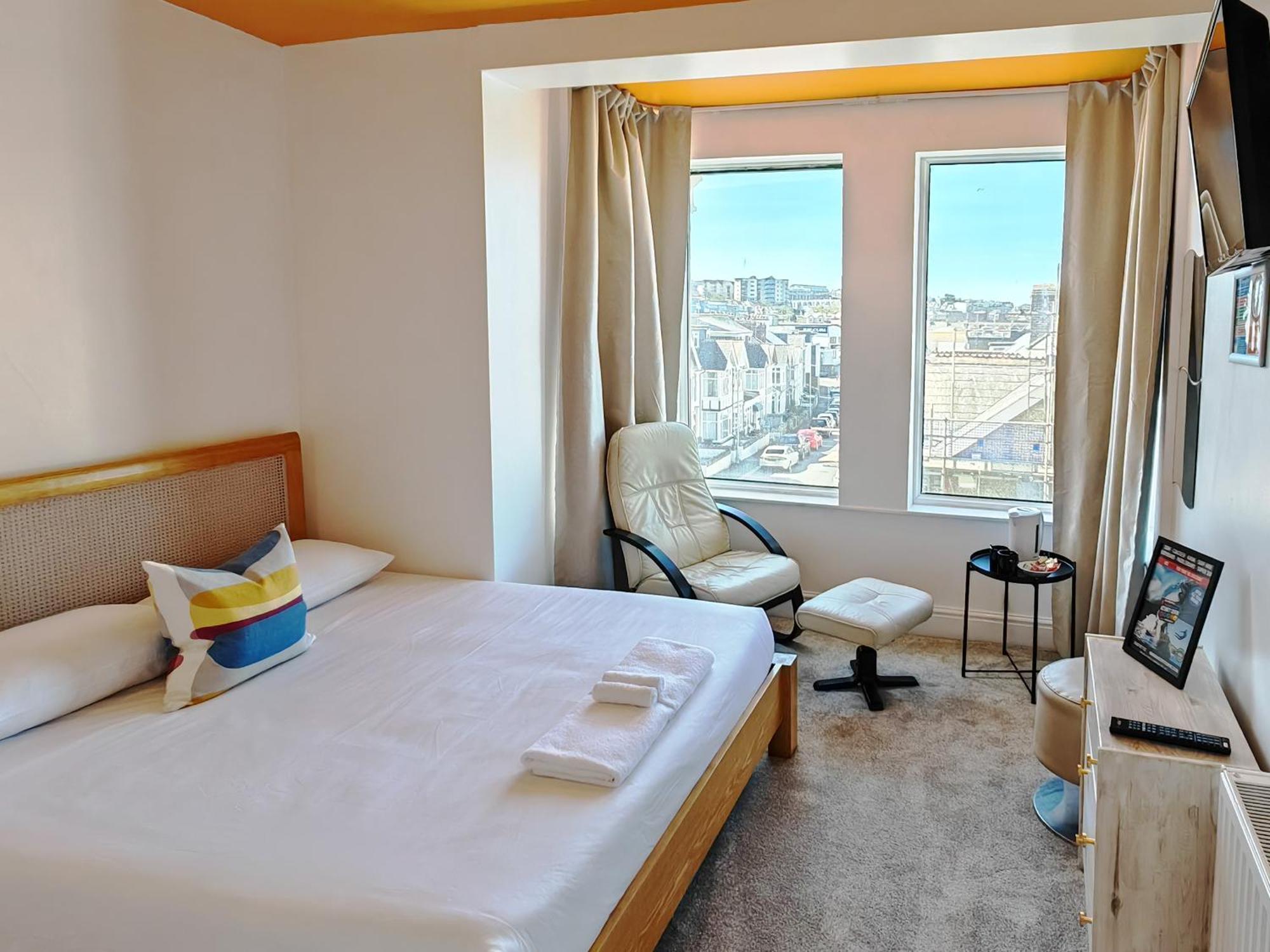 Reef Lodge Ньюки Экстерьер фото